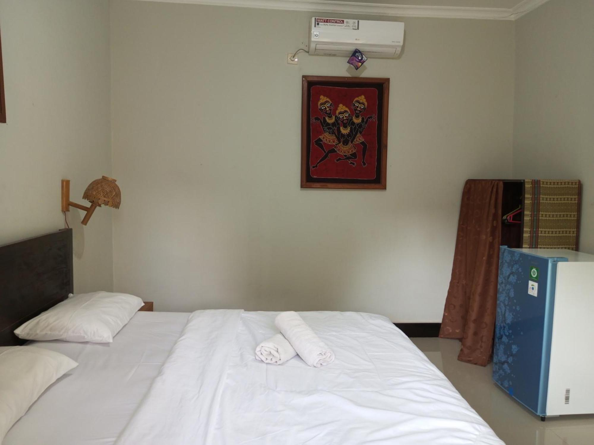 Kri Homestay Kuta  Bagian luar foto