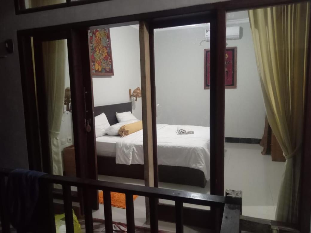 Kri Homestay Kuta  Bagian luar foto