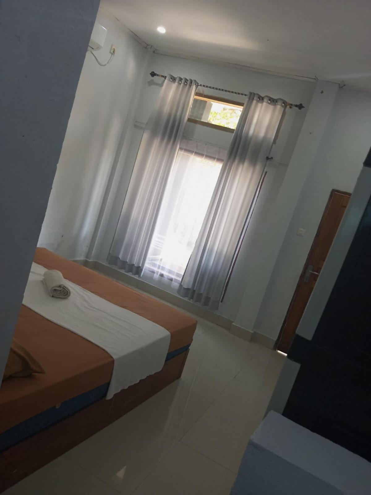 Kri Homestay Kuta  Bagian luar foto