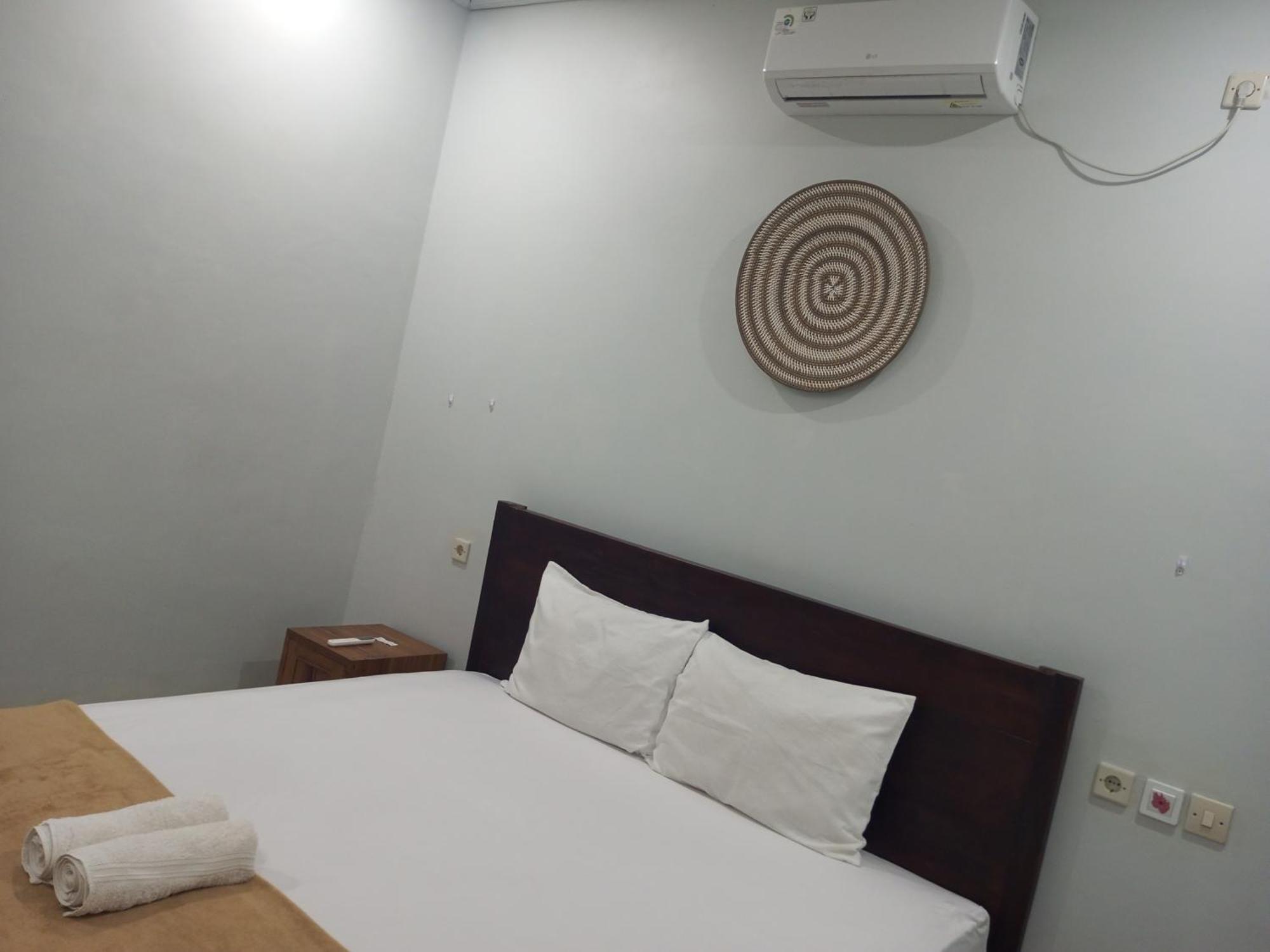 Kri Homestay Kuta  Bagian luar foto
