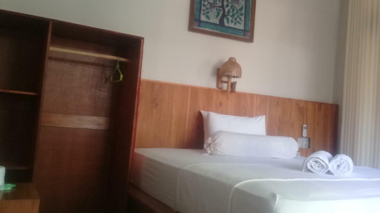 Kri Homestay Kuta  Bagian luar foto